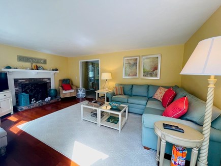 Mashpee, Johns Pond Cape Cod vacation rental - Living room