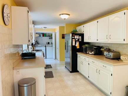 Mashpee, Johns Pond Cape Cod vacation rental - Kitchen