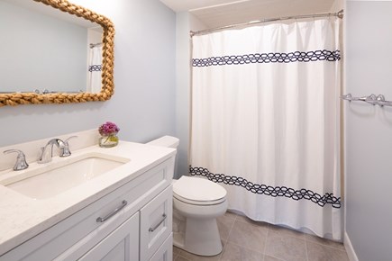Chatham Cape Cod vacation rental - Full bath on the 2nd level