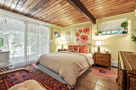 Falmouth, Old Silver beach Cape Cod vacation rental - Bedroom