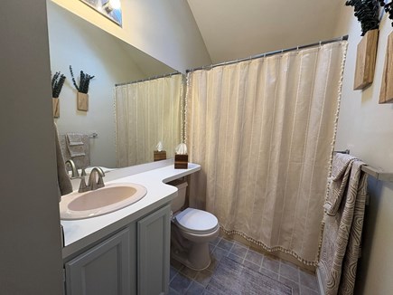 Sandwich Cape Cod vacation rental - Main bath