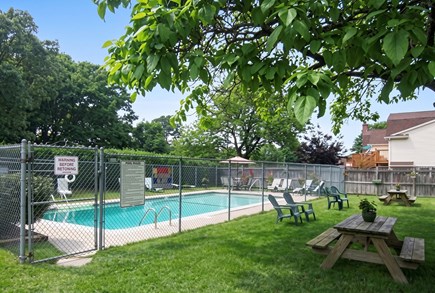 Harwich Port Cape Cod vacation rental - Picnic tables and pool