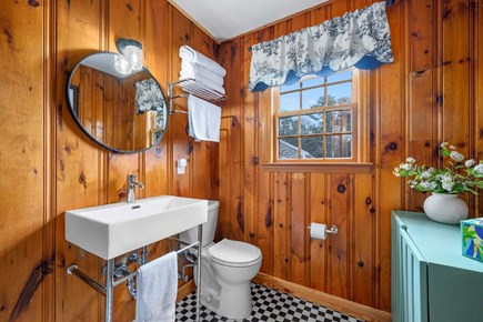 Dennis Port Cape Cod vacation rental - Bedroom - Full with a shower stall