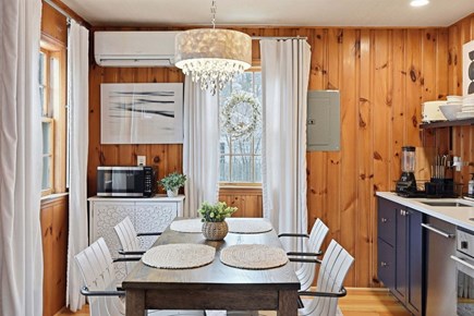 Dennis Port Cape Cod vacation rental - Comfortable, intimate dining