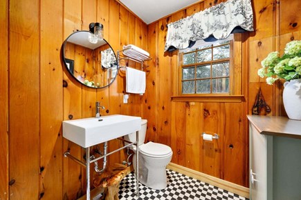 Dennis Port Cape Cod vacation rental - Bedroom - Full with shower stall