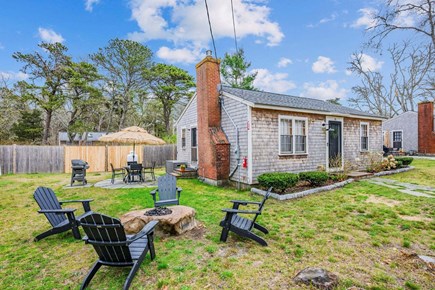 Dennis Port Cape Cod vacation rental - Inviting view of the front exterior