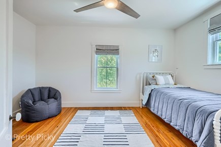 Harwich Port Cape Cod vacation rental - Room with twin bed off of bunk room