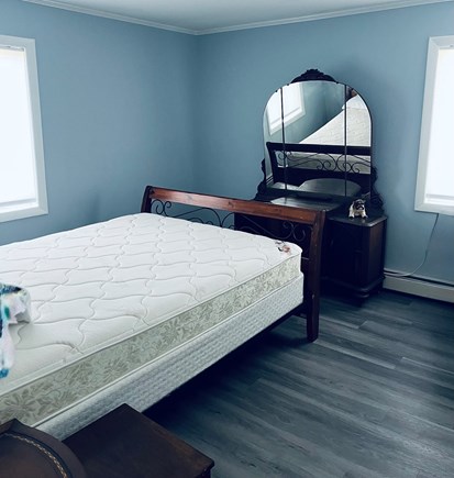 Popponessett Cape Cod vacation rental - Downstairs queen bedroom