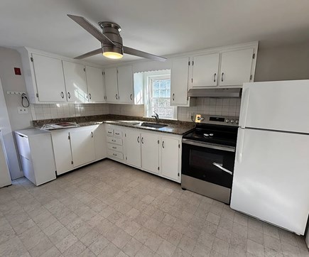 South Yarmouth Cape Cod vacation rental - Kitchen