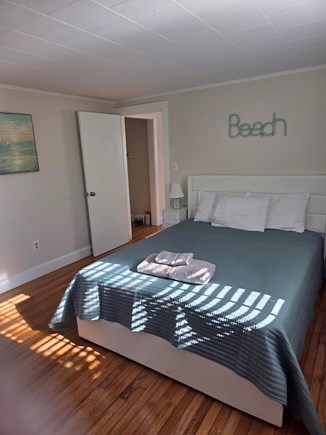 South Yarmouth Cape Cod vacation rental - Queen bed