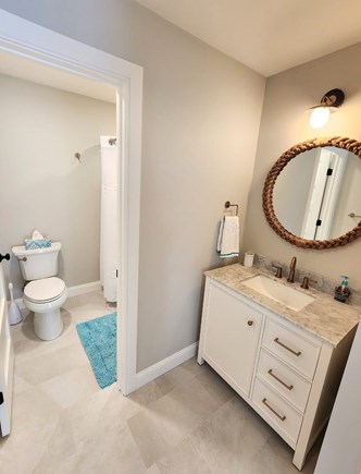South Yarmouth Cape Cod vacation rental - 2nd floor full bath with shower/tub