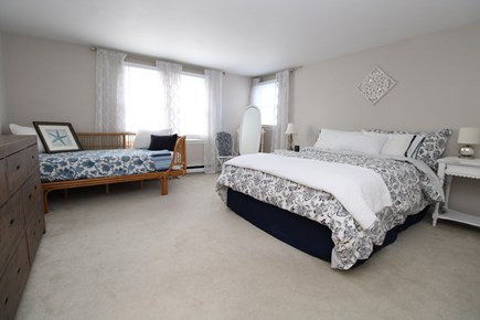 Harwich Cape Cod vacation rental - Queen/Twin Room