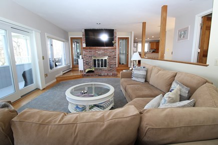 Dennis Cape Cod vacation rental - Middle Level Great Room