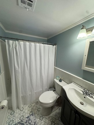 Chatham Cape Cod vacation rental - Bathroom 1
