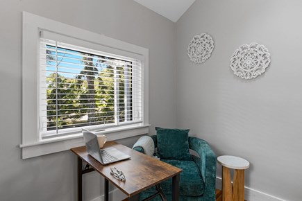 Chatham Cape Cod vacation rental - Work area