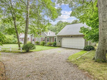 Dennis Cape Cod vacation rental - Driveway