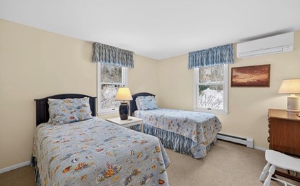 East Orleans  Cape Cod vacation rental - Twin Bedroom