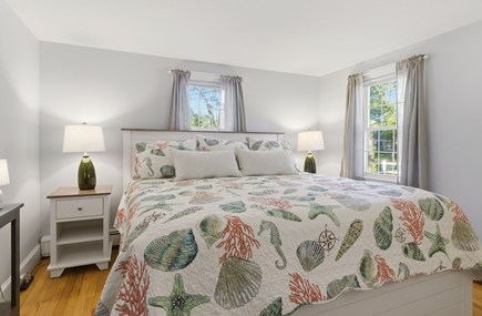 Mid-Cape - Yarmouth Cape Cod vacation rental - Wake up refreshed and ready for the Cape #kingbed