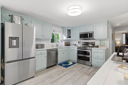 Mid-Cape - Yarmouth Cape Cod vacation rental - Everything you need is right here-well equipped!