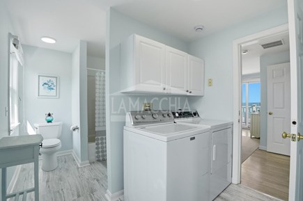 Sandwich Cape Cod vacation rental - Laundry area