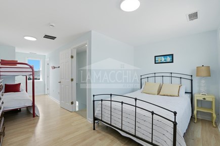 Sandwich Cape Cod vacation rental - Queen/bunk bedroom