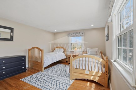 Falmouth Cape Cod vacation rental - Twin bedrrom