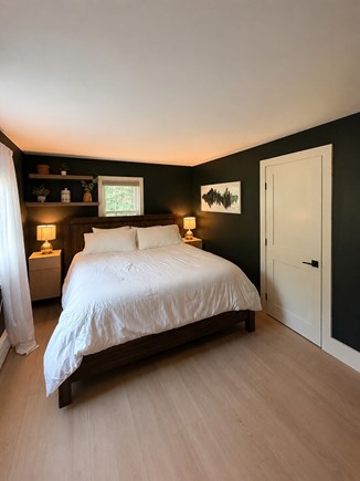 Yarmouthport Cape Cod vacation rental - King Bed with half bath