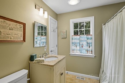 Brewster Cape Cod vacation rental - A shared full bathroom conveniently serves the 1st floor guest rooms.