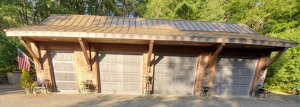 On Snipatuit Pond, Rochester MA vacation rental - Garage/rec room