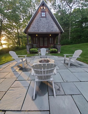 On Snipatuit Pond, Rochester MA vacation rental - SHC guest cottage and fire pit