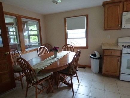 Dennis Cape Cod vacation rental - Dinning area