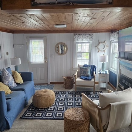 Dennis Port Cape Cod vacation rental - Living room