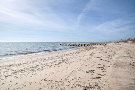 Dennis Port Cape Cod vacation rental - Walk to beautiful Haigis Beach
