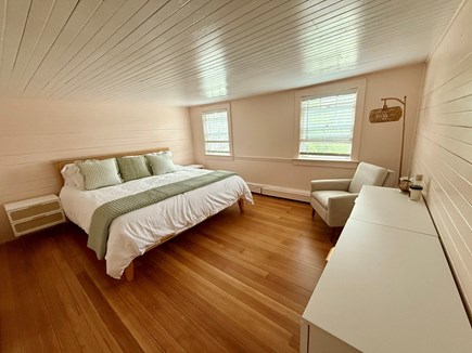 Pocasset Cape Cod vacation rental - Upstairs king bedroom