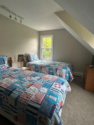 Hyannis Cape Cod vacation rental - Bedroom 2: 2 Twin Beds with TV