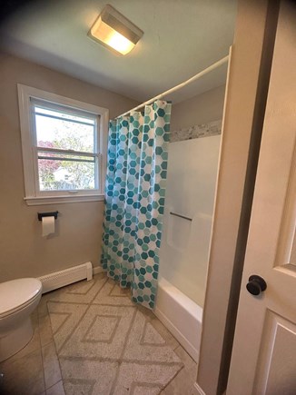 Hyannis Cape Cod vacation rental - Second Floor Bathroom