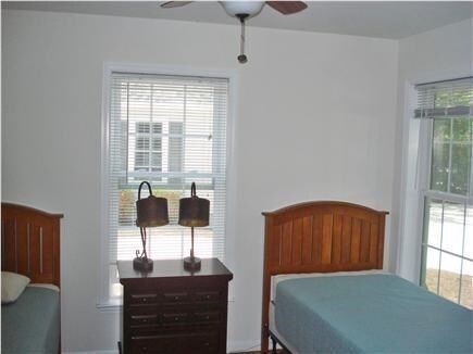 South Chatham Cape Cod vacation rental - Twin bedroom (downstairs)