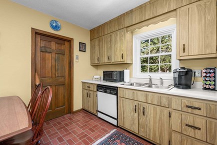 Centerville Cape Cod vacation rental - Fully equipped kitchen