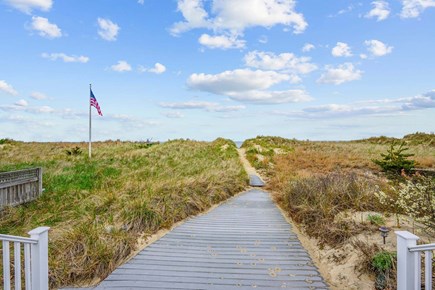 Bourne, Buzzards Bay Cape Cod vacation rental - Pathway to the beach