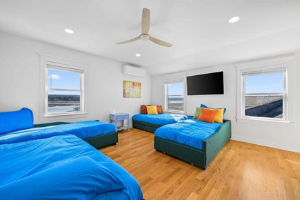 East Sandwich Cape Cod vacation rental - Bedroom 4: 4 Twin beds w/ 2 trundle beds (6 twin beds total) - 3rd Floor