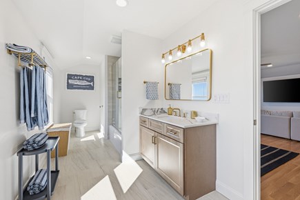 East Sandwich Cape Cod vacation rental - Bathroom 4: Full with Shower/Tub Combo - 3rd Floor