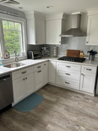 Falmouth, New Silver Beach Cape Cod vacation rental - Kitchen