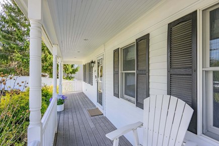 Cotuit Cape Cod vacation rental - Front porch