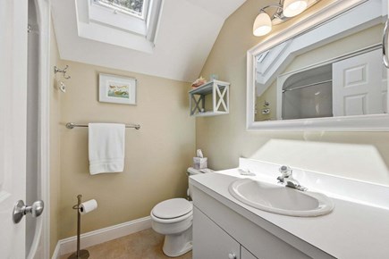 New Seabury, Mashpee Cape Cod vacation rental - Bathroom 2 - Full with shower and tub combo - Second Floor