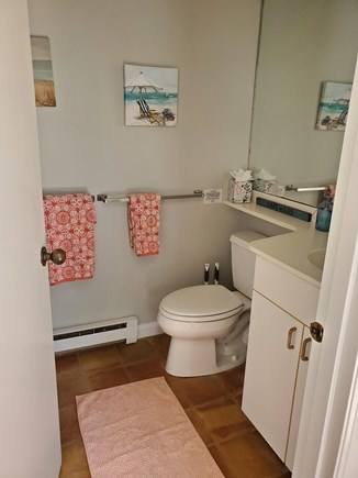 Eastham Cape Cod vacation rental - Bathroom