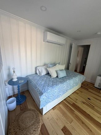 Dennis Port Cape Cod vacation rental - Day bed that opens to King bed