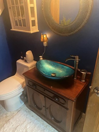 Plymouth MA vacation rental - Half bath