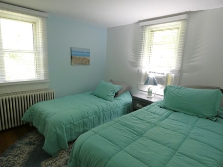 Centerville Cape Cod vacation rental - Twin bedroom