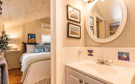 Orleans Cape Cod vacation rental - Bathroom off bedroom