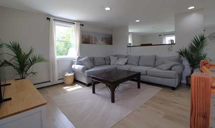 Wellfleet Cape Cod vacation rental - Family Room